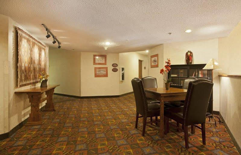 Inn At Santa Fe, Surestay Collection By Best Western Екстериор снимка