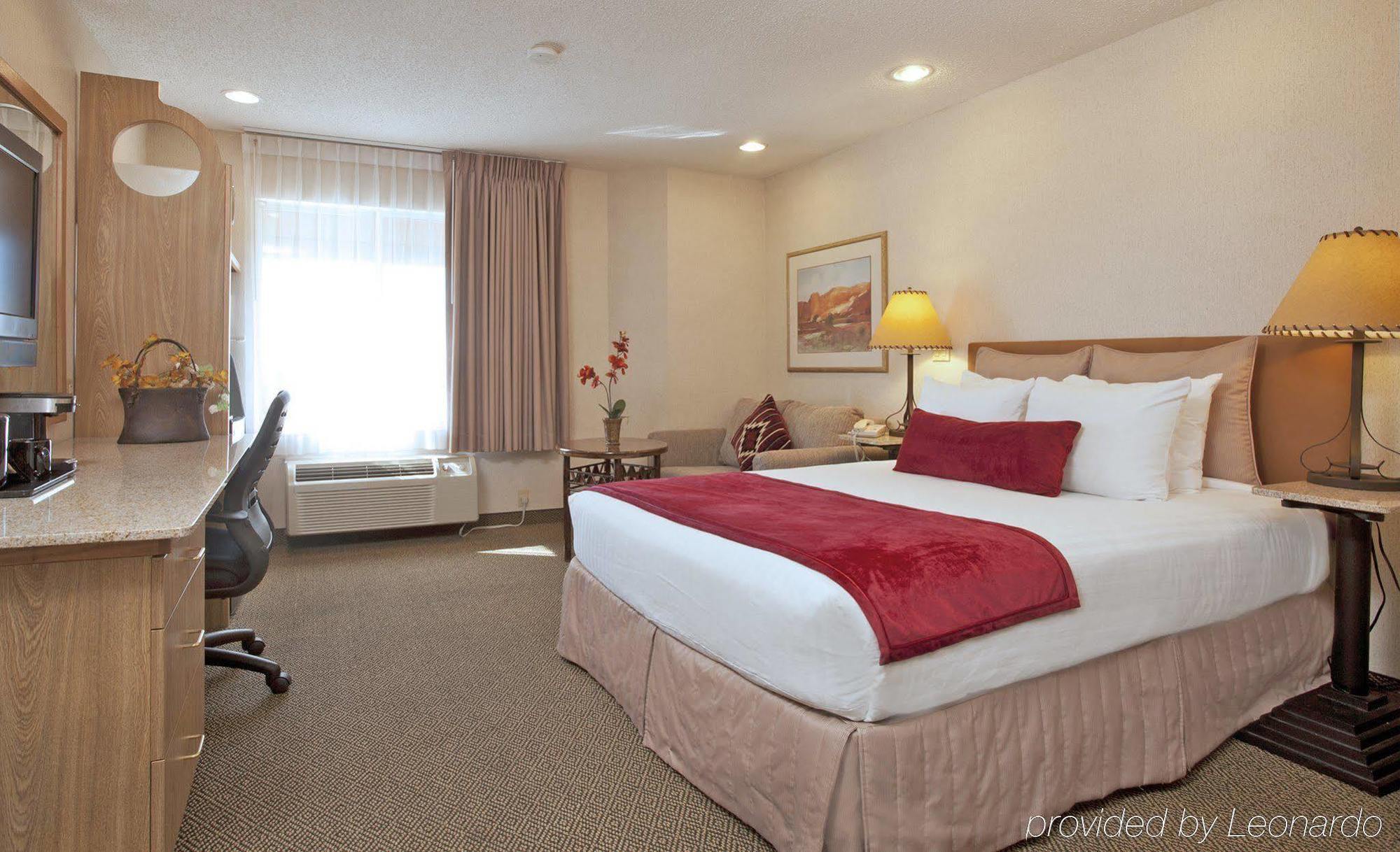 Inn At Santa Fe, Surestay Collection By Best Western Екстериор снимка