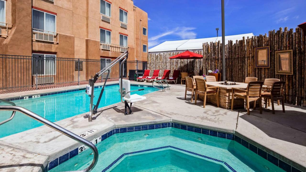 Inn At Santa Fe, Surestay Collection By Best Western Екстериор снимка